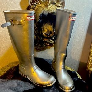 Hunter rain boots